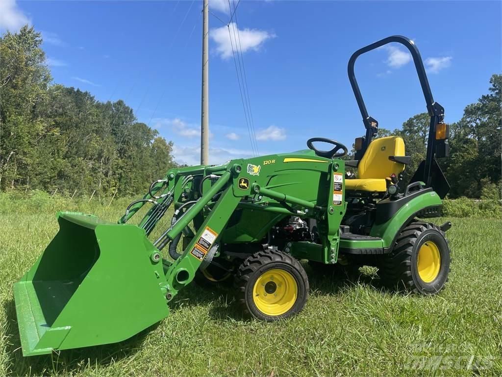 John Deere 1025R Компактни трактори