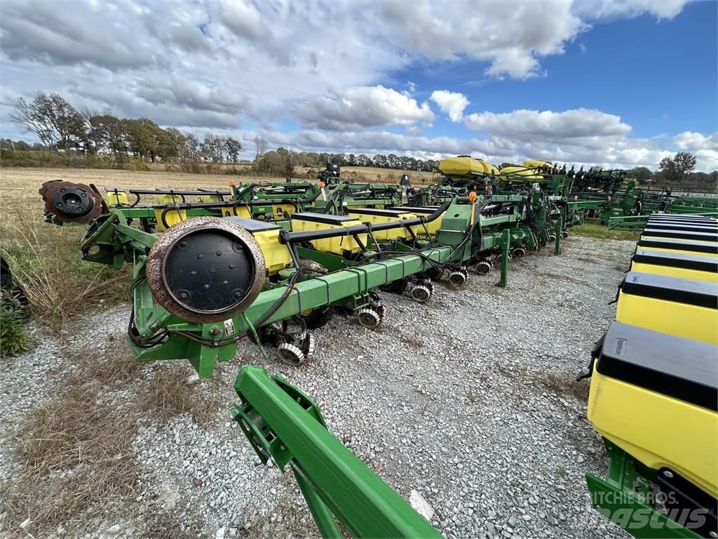 John Deere 1720 Сеялки