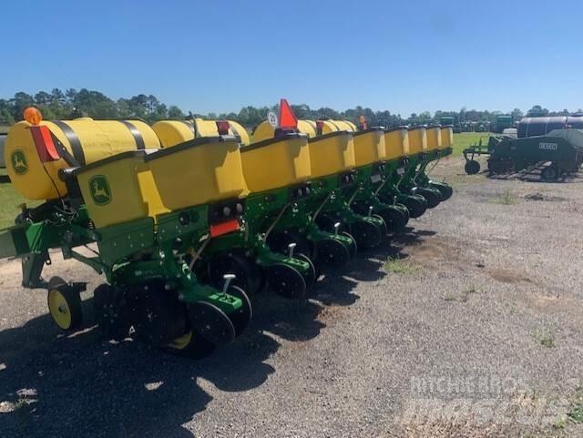 John Deere 1755 Сеялки