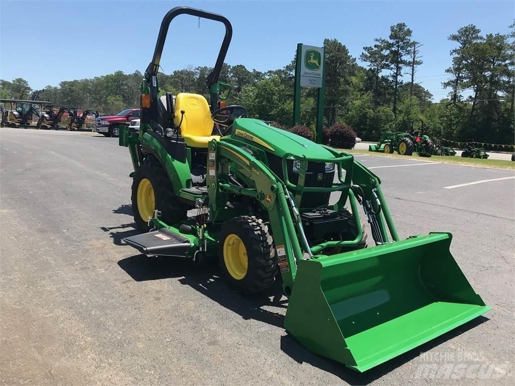 John Deere 2025R Компактни трактори