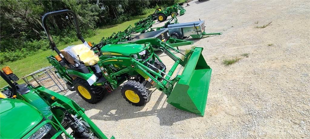 John Deere 2025R Компактни трактори