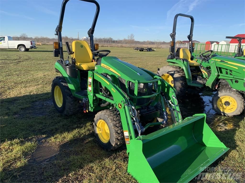 John Deere 2025R Компактни трактори
