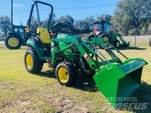 John Deere 2025R Компактни трактори