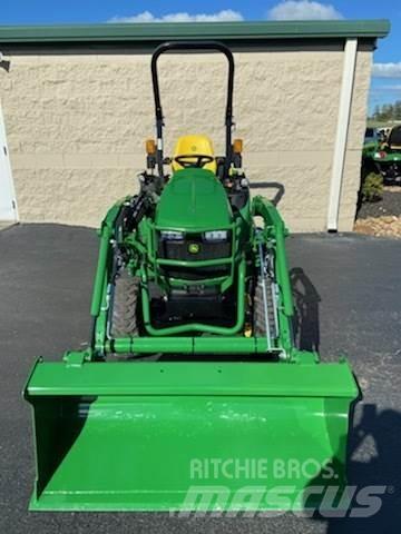 John Deere 2025R Компактни трактори