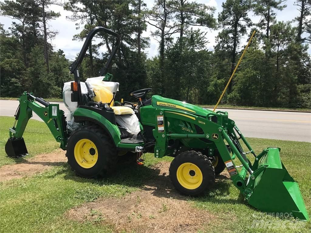 John Deere 2025R Компактни трактори