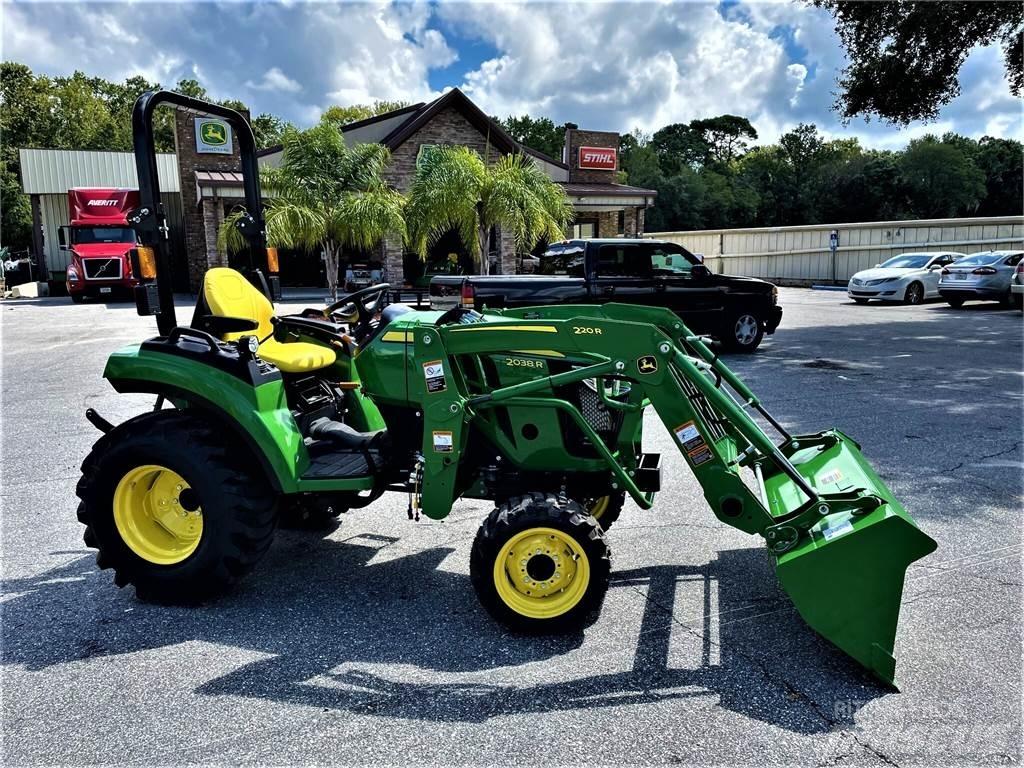 John Deere 2038R Компактни трактори