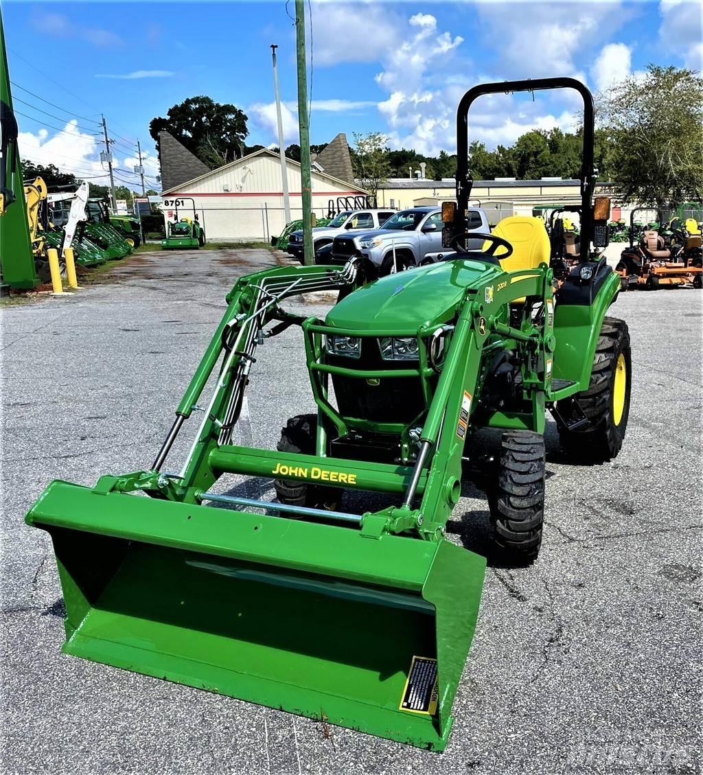 John Deere 2038R Компактни трактори