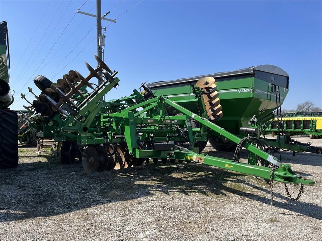 John Deere 2730 Други машини за оран и аксесоари