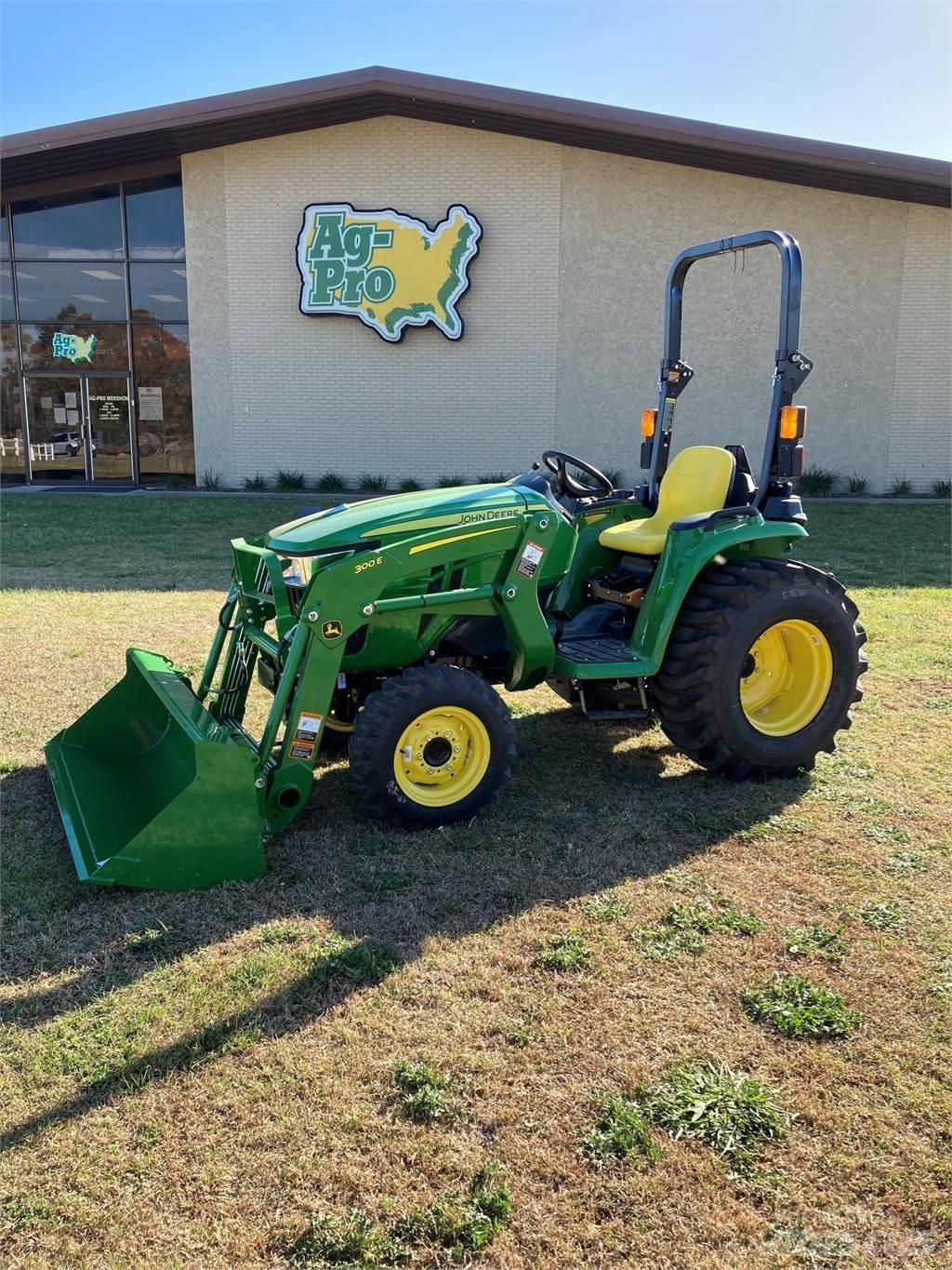 John Deere 3025E Компактни трактори