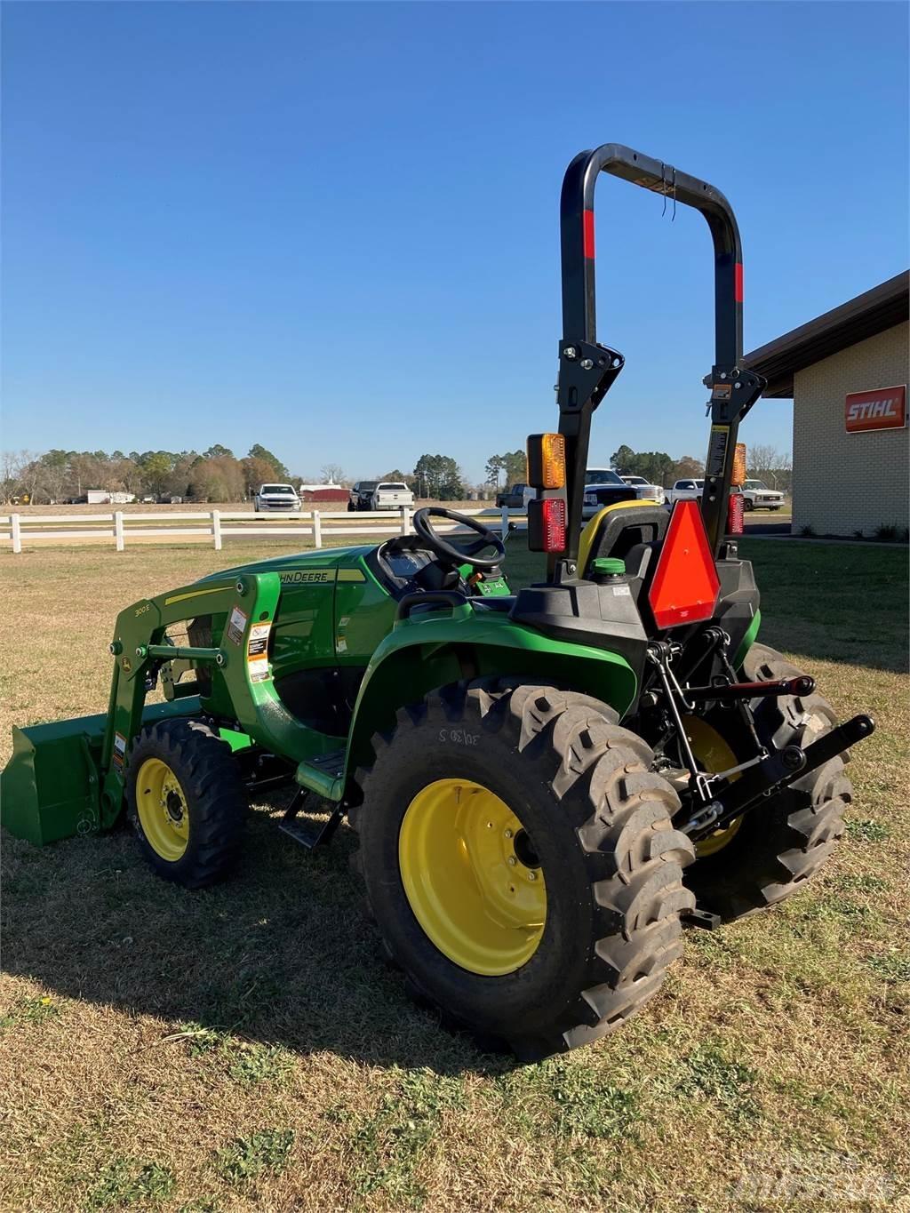 John Deere 3025E Компактни трактори