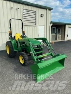 John Deere 3025E Компактни трактори
