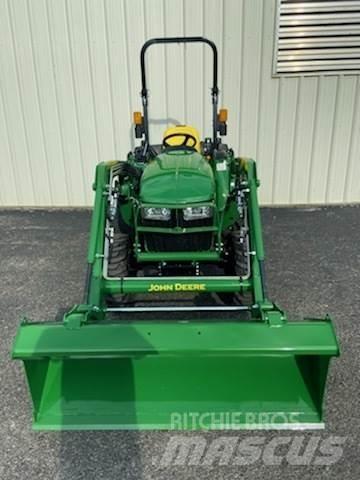 John Deere 3025E Компактни трактори