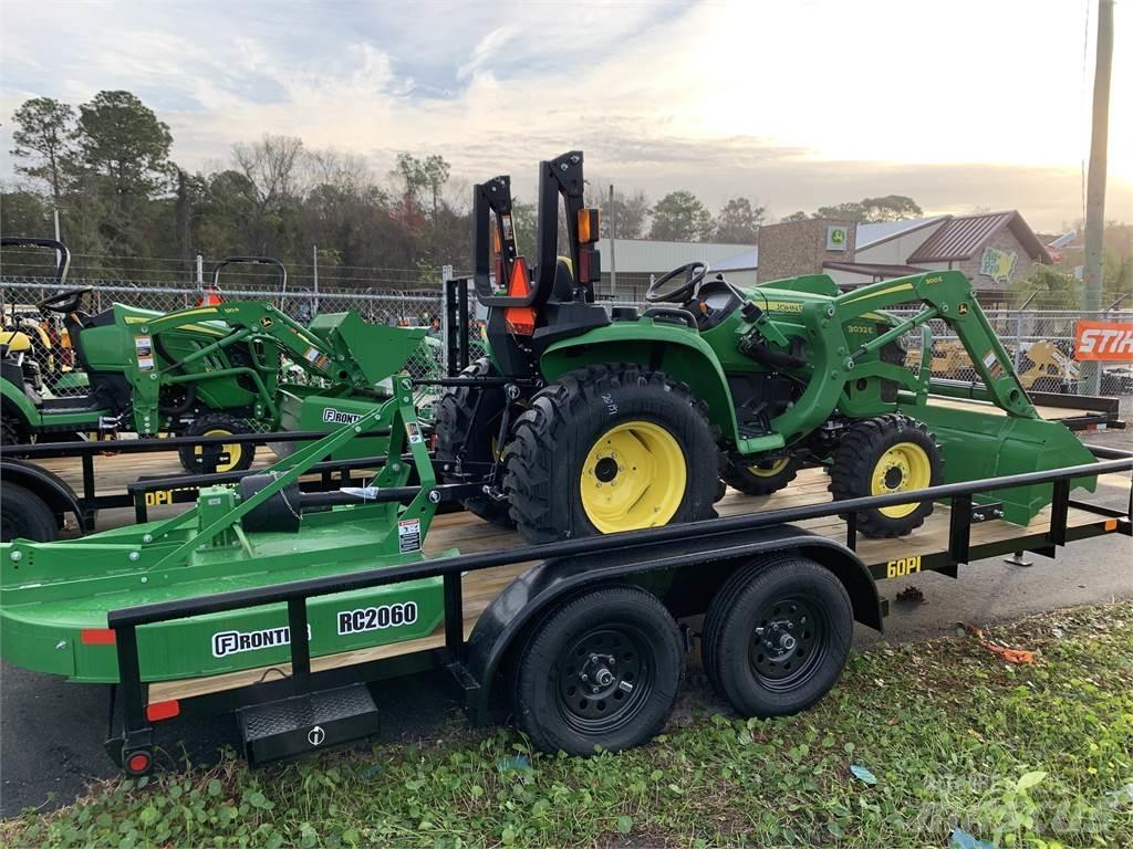 John Deere 3032E Компактни трактори