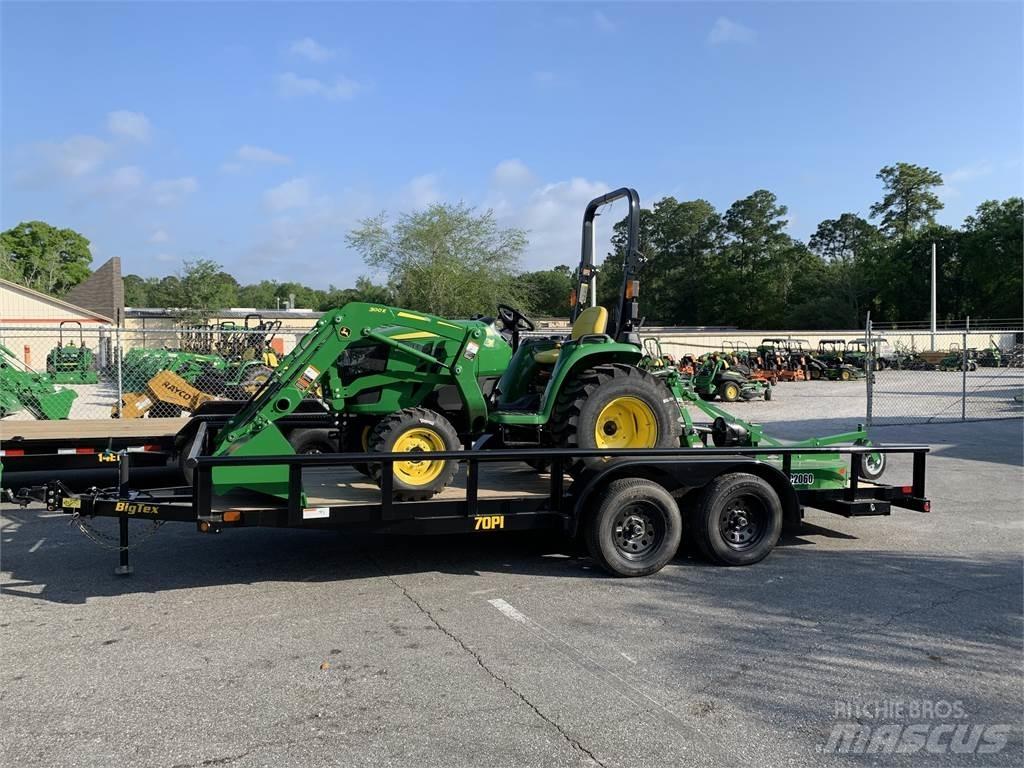John Deere 3038E Компактни трактори