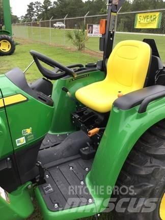 John Deere 3038E Компактни трактори