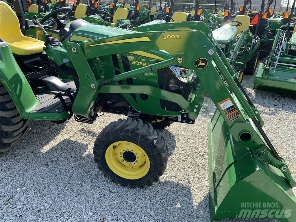 John Deere 3038E Компактни трактори
