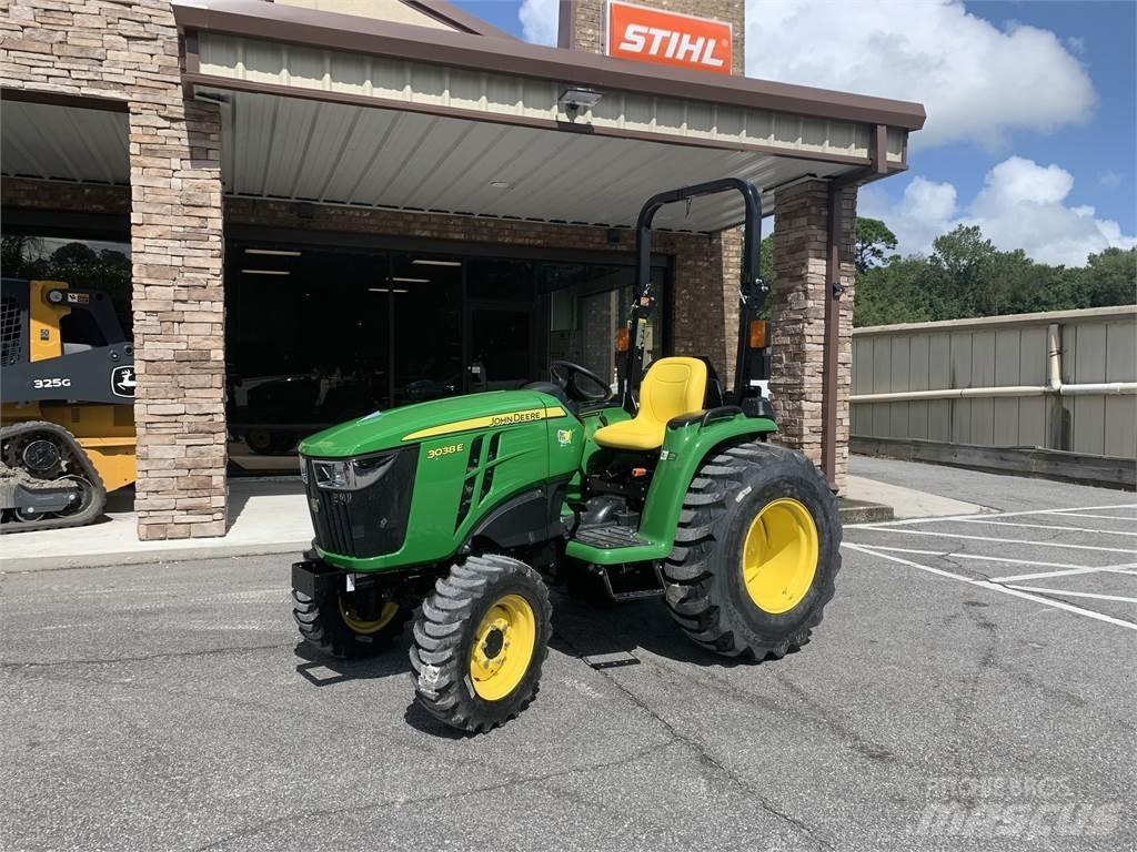 John Deere 3038E Компактни трактори