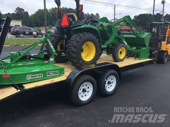 John Deere 3038E Компактни трактори