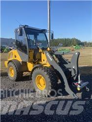 John Deere 304 G Мини товарачи