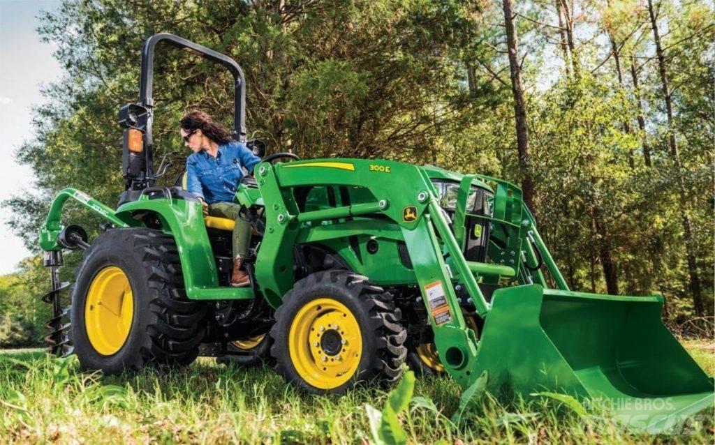 John Deere 3043D Трактори