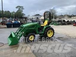 John Deere 3046R Трактори