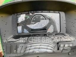 John Deere 3046R Трактори