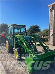 John Deere 3046R Трактори