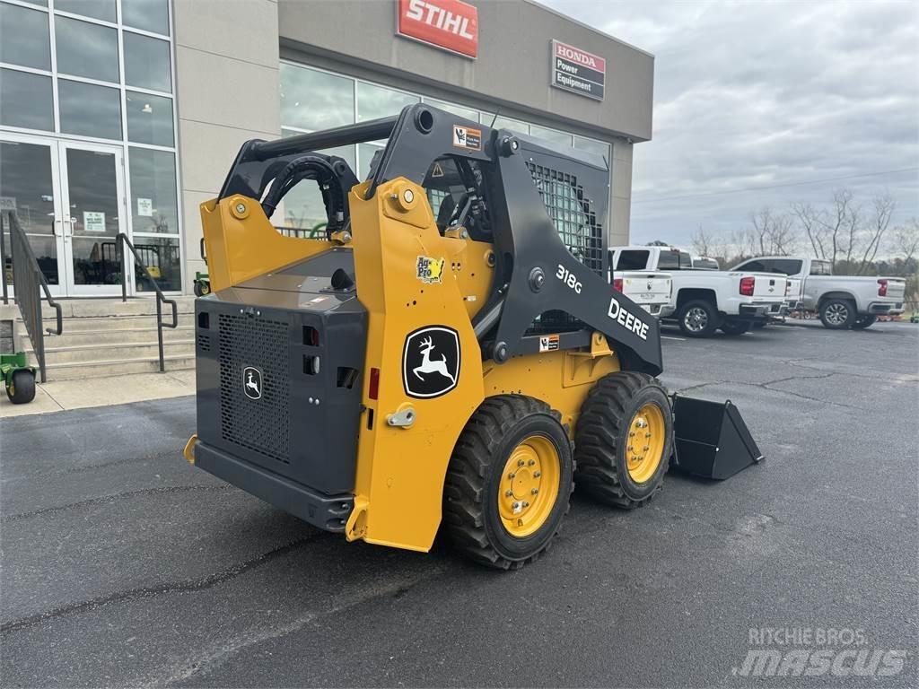 John Deere 318G Мини товарачи
