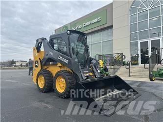 John Deere 318G Мини товарачи
