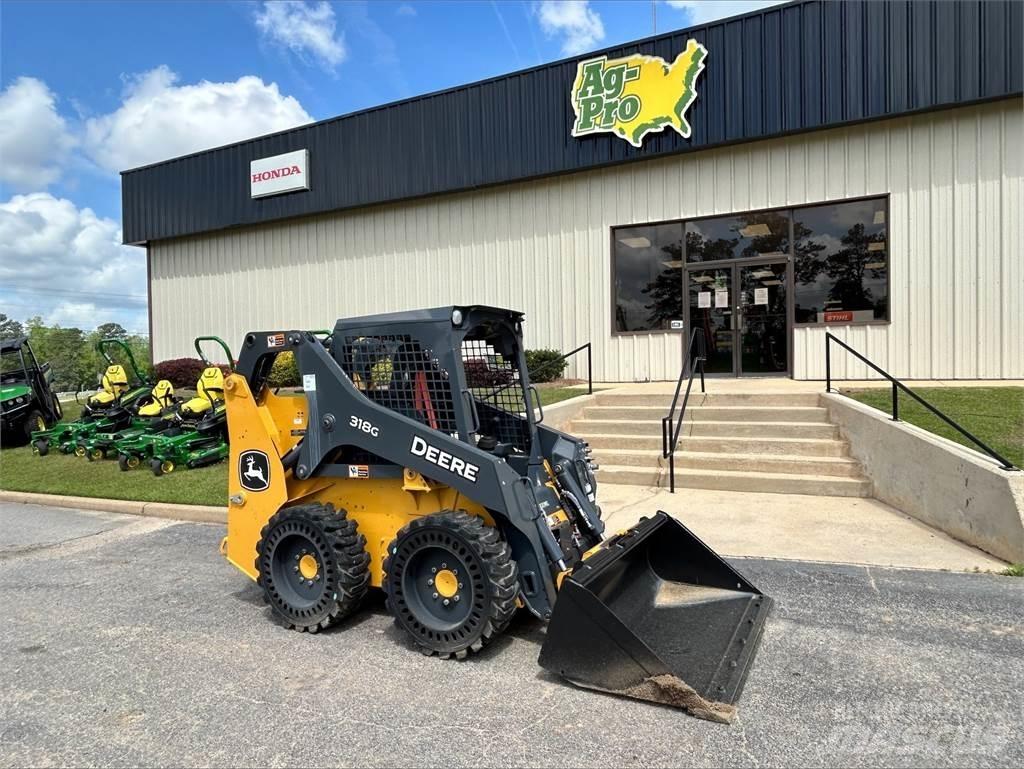 John Deere 318G Мини товарачи
