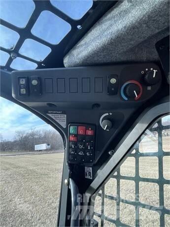 John Deere 318G Мини товарачи
