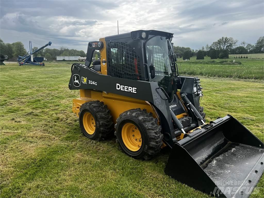 John Deere 324G Мини товарачи
