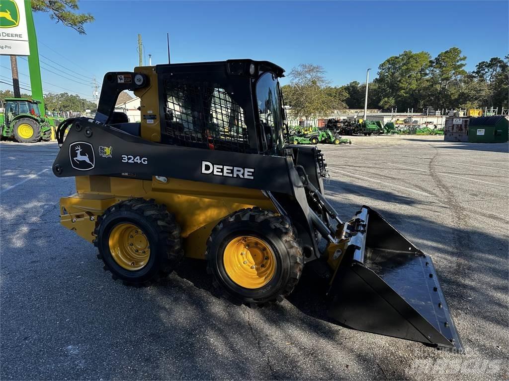 John Deere 324G Мини товарачи
