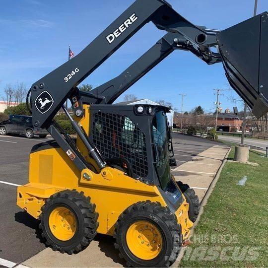 John Deere 324G Мини товарачи

