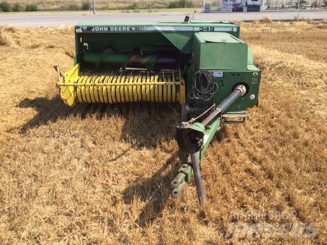 John Deere 349 Балопреси квадратни
