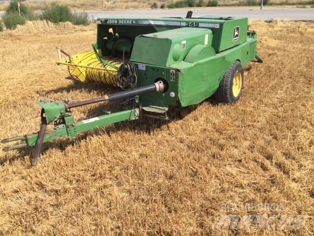 John Deere 349 Балопреси квадратни
