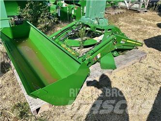 John Deere 400E Трактори