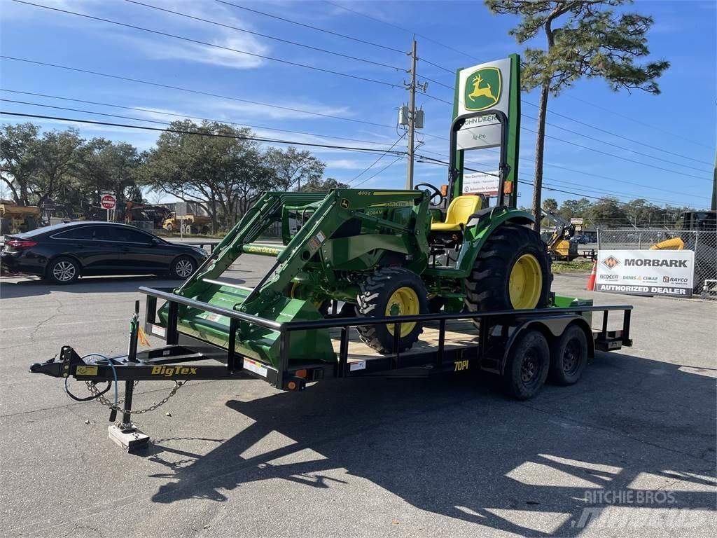 John Deere 4044M Трактори