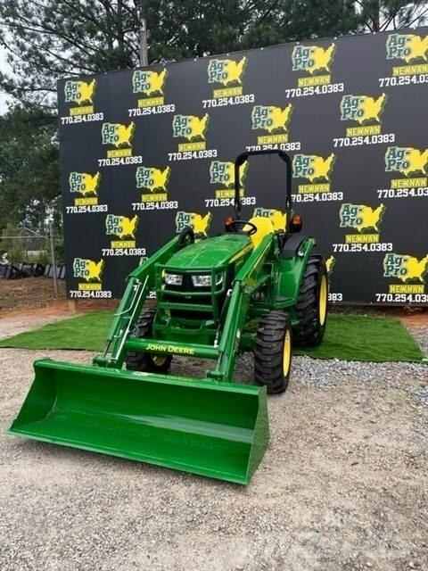 John Deere 4044R Трактори