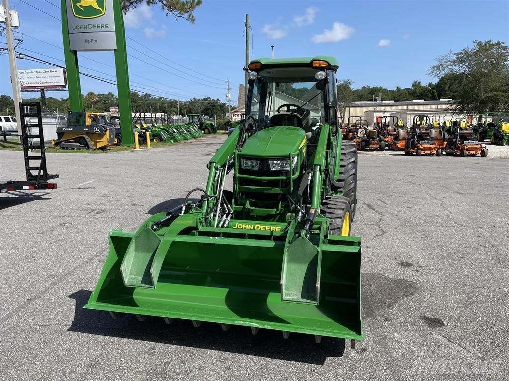 John Deere 4066R Трактори