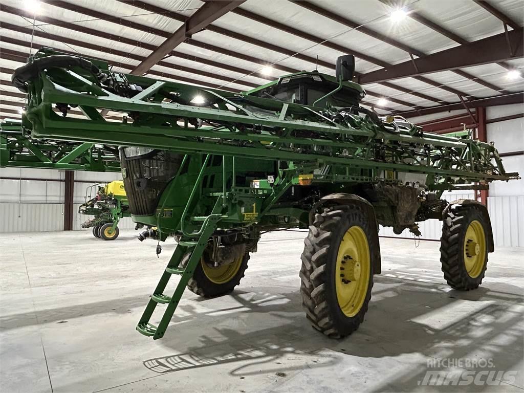 John Deere 412R Прикачни пръскачки
