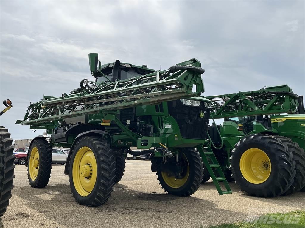 John Deere 412R Прикачни пръскачки
