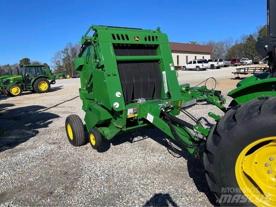 John Deere 450E Сламопреси за кръгли бали

