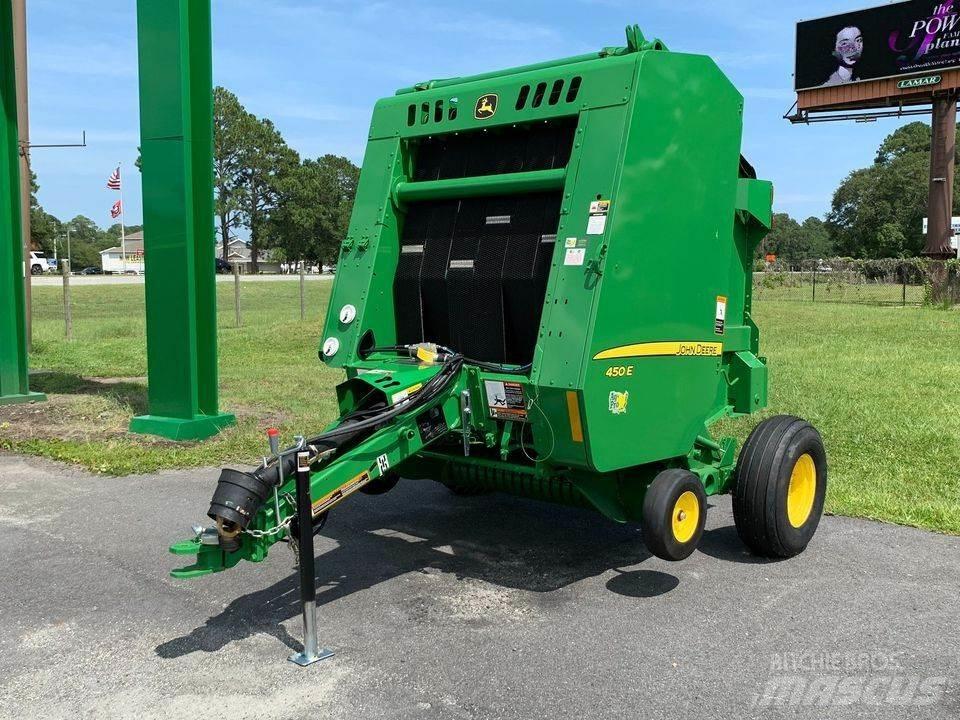 John Deere 450E Сламопреси за кръгли бали
