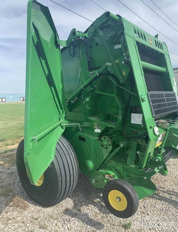 John Deere 450M Сламопреси за кръгли бали
