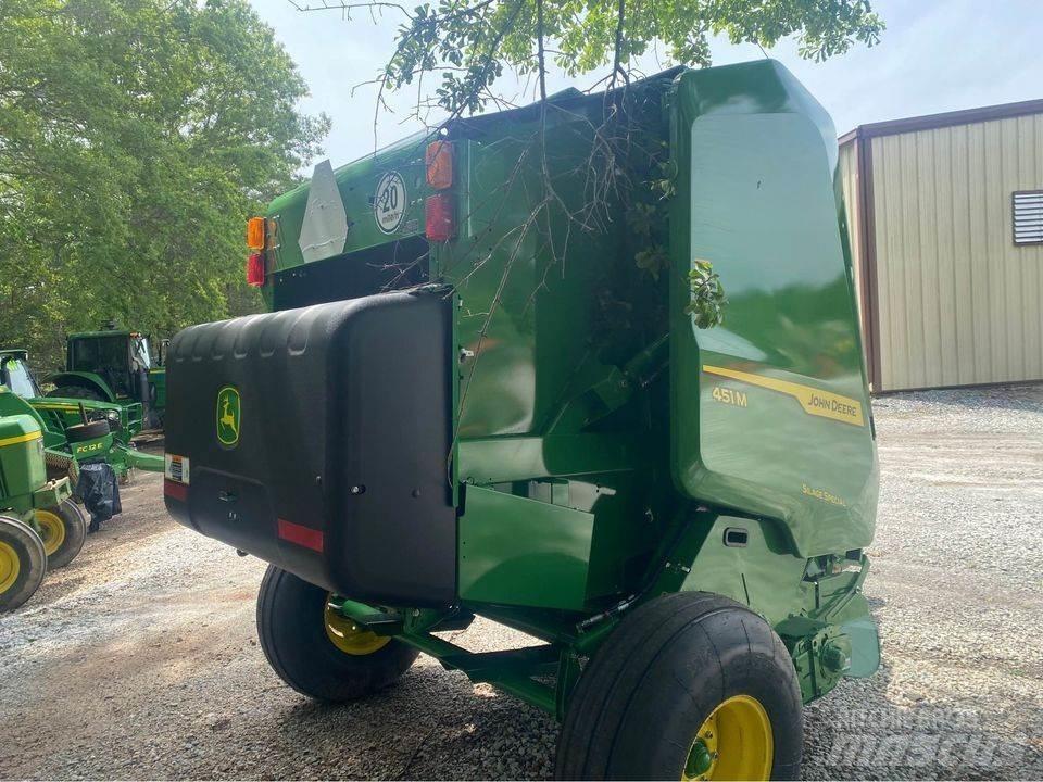 John Deere 451M Сламопреси за кръгли бали
