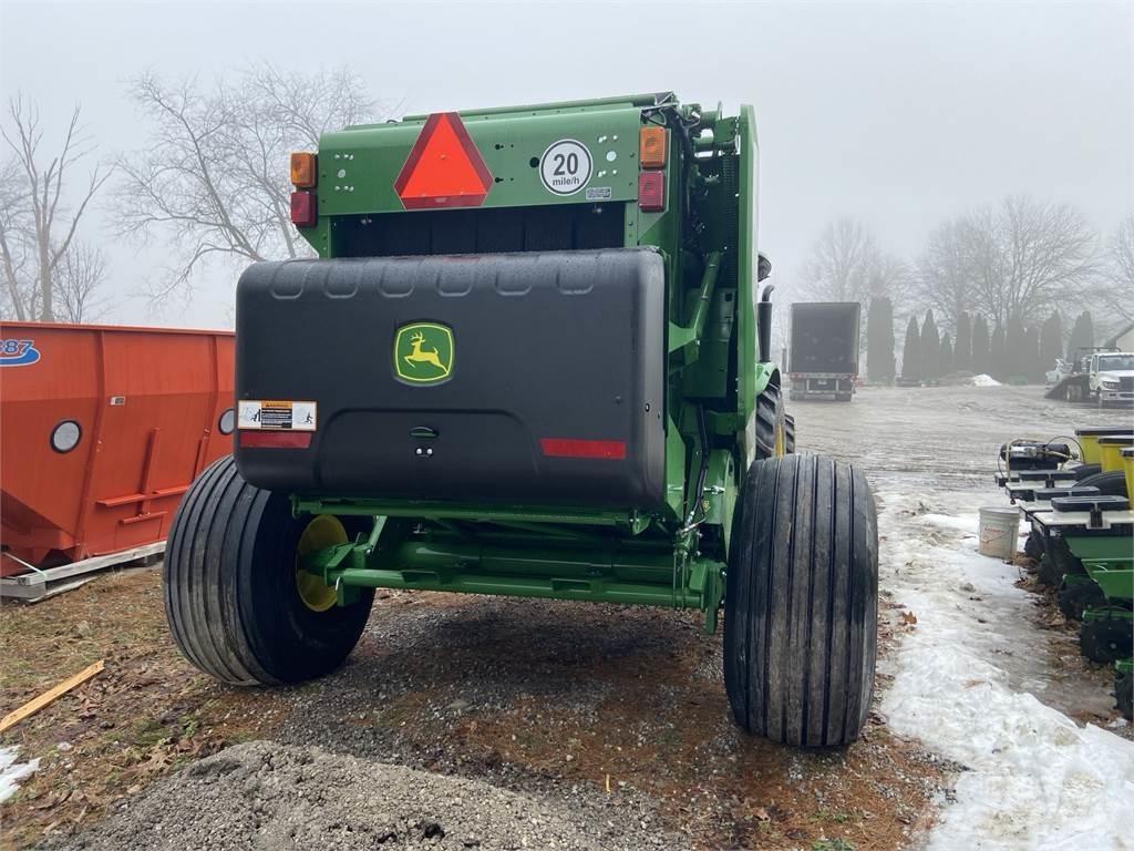 John Deere 451M Сламопреси за кръгли бали

