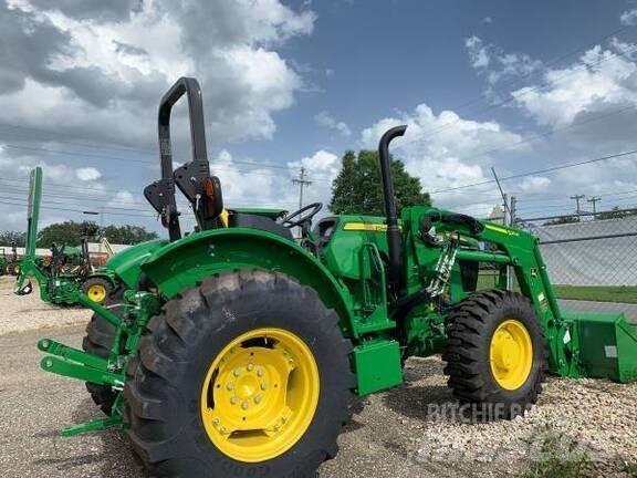 John Deere 5045E Трактори