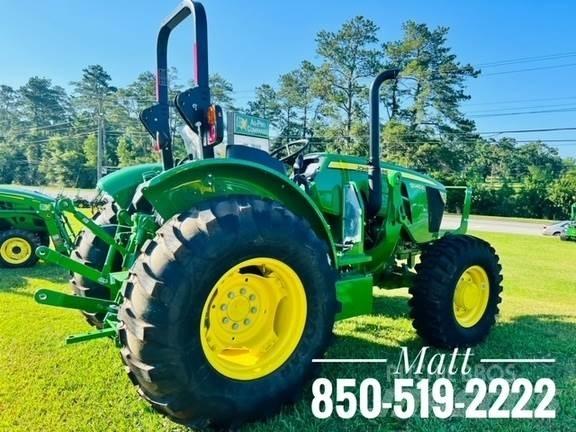 John Deere 5045E Трактори