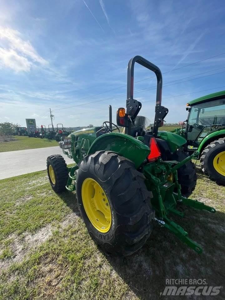 John Deere 5060E Трактори